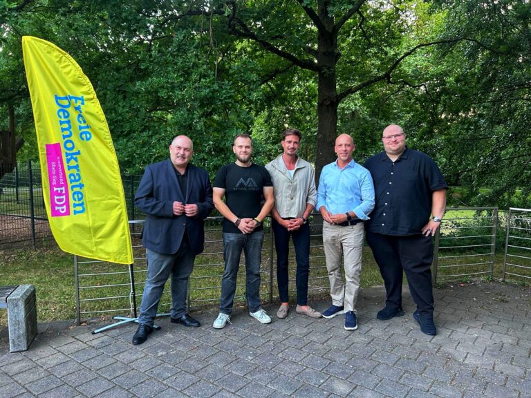 Starker Rückhalt für die FDP: Kreiswahlversammlung nominiert Landtagskandidaten – Stephan Poser tritt für den Wahlkreis Rhein-Sieg-Kreis V an